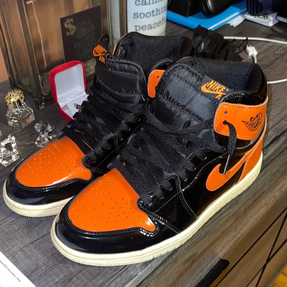Jordan 1 Retro High Shattered Backboard